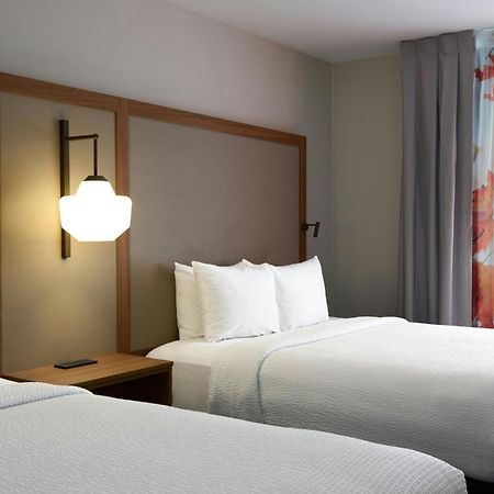 Fairfield Inn And Suites By Marriott ווינצ'סטר מראה חיצוני תמונה