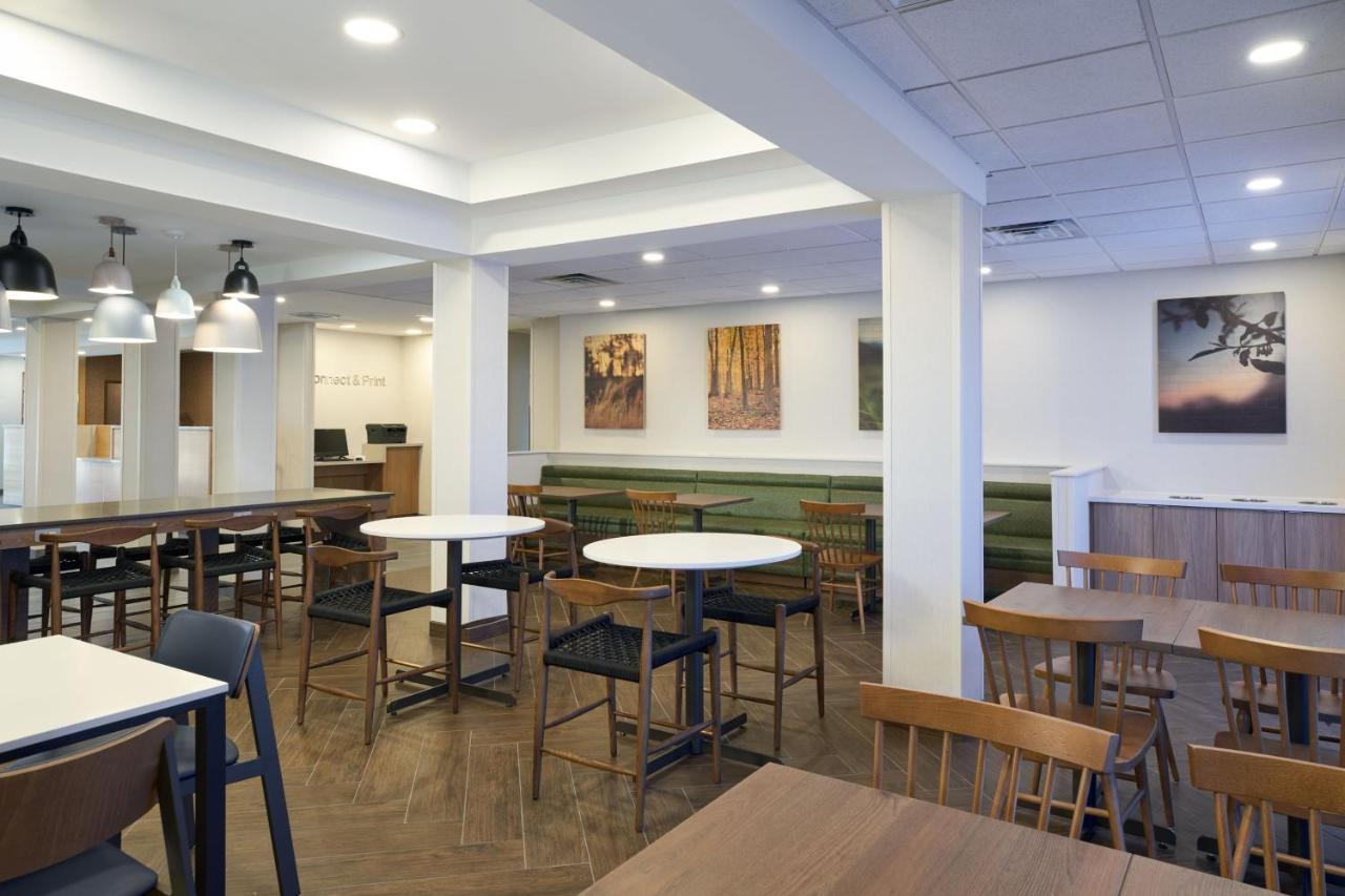 Fairfield Inn And Suites By Marriott ווינצ'סטר מראה חיצוני תמונה