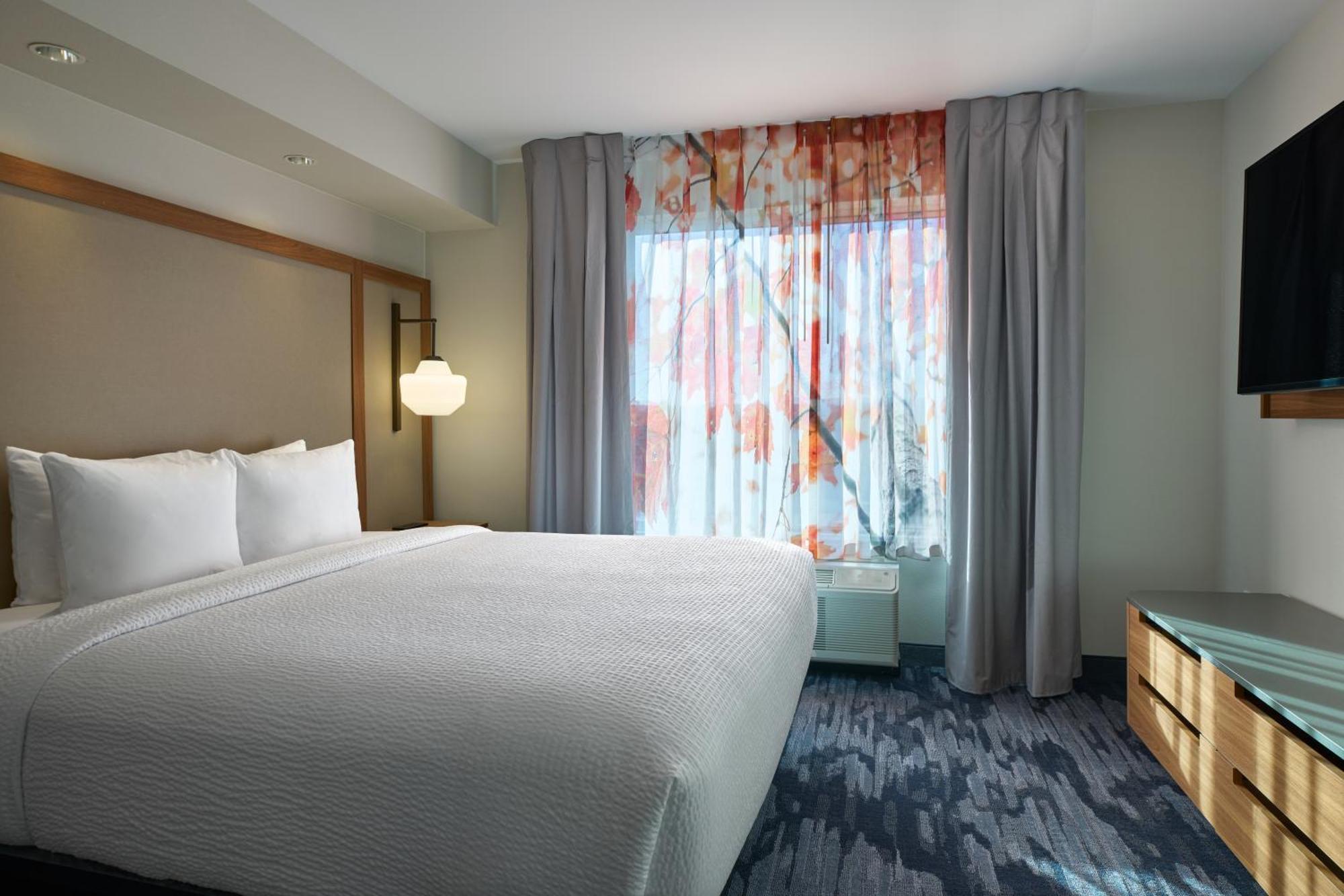 Fairfield Inn And Suites By Marriott ווינצ'סטר מראה חיצוני תמונה