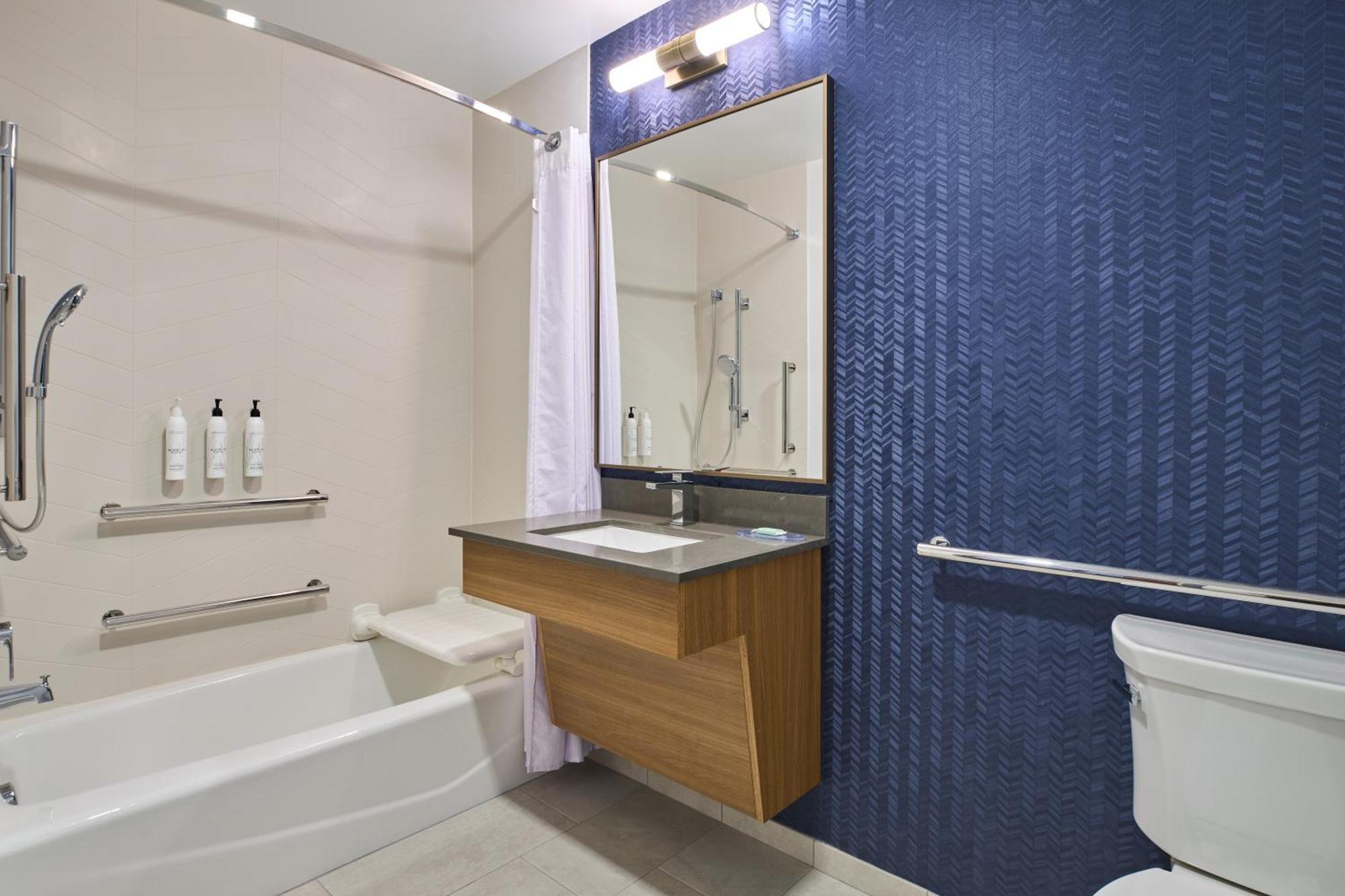 Fairfield Inn And Suites By Marriott ווינצ'סטר מראה חיצוני תמונה