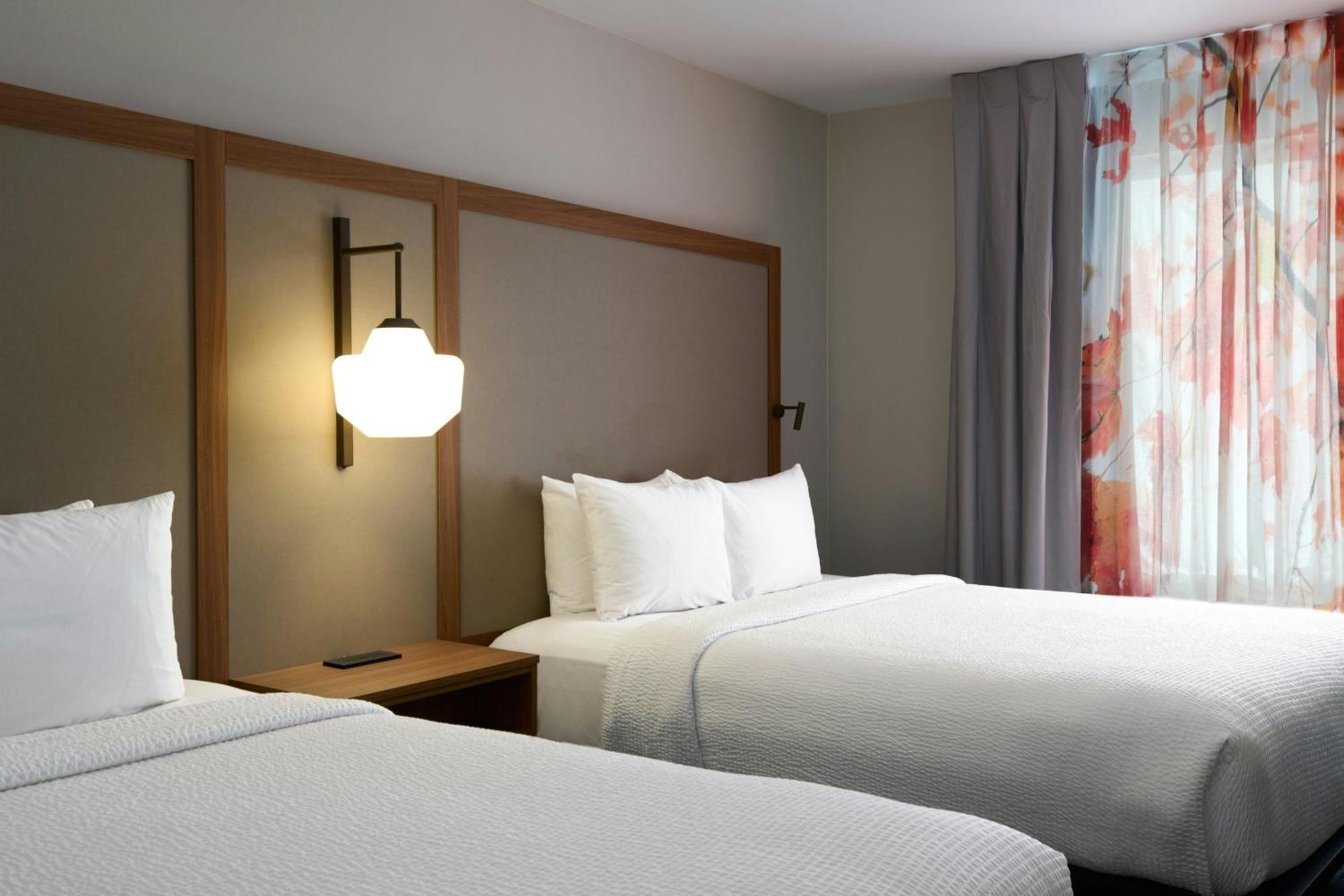 Fairfield Inn And Suites By Marriott ווינצ'סטר מראה חיצוני תמונה